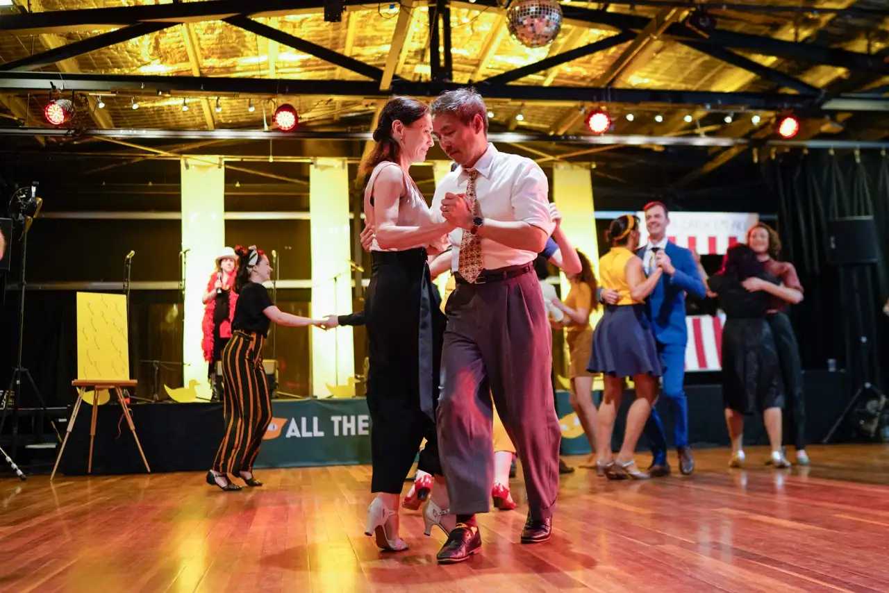 jo & mel (Australia)